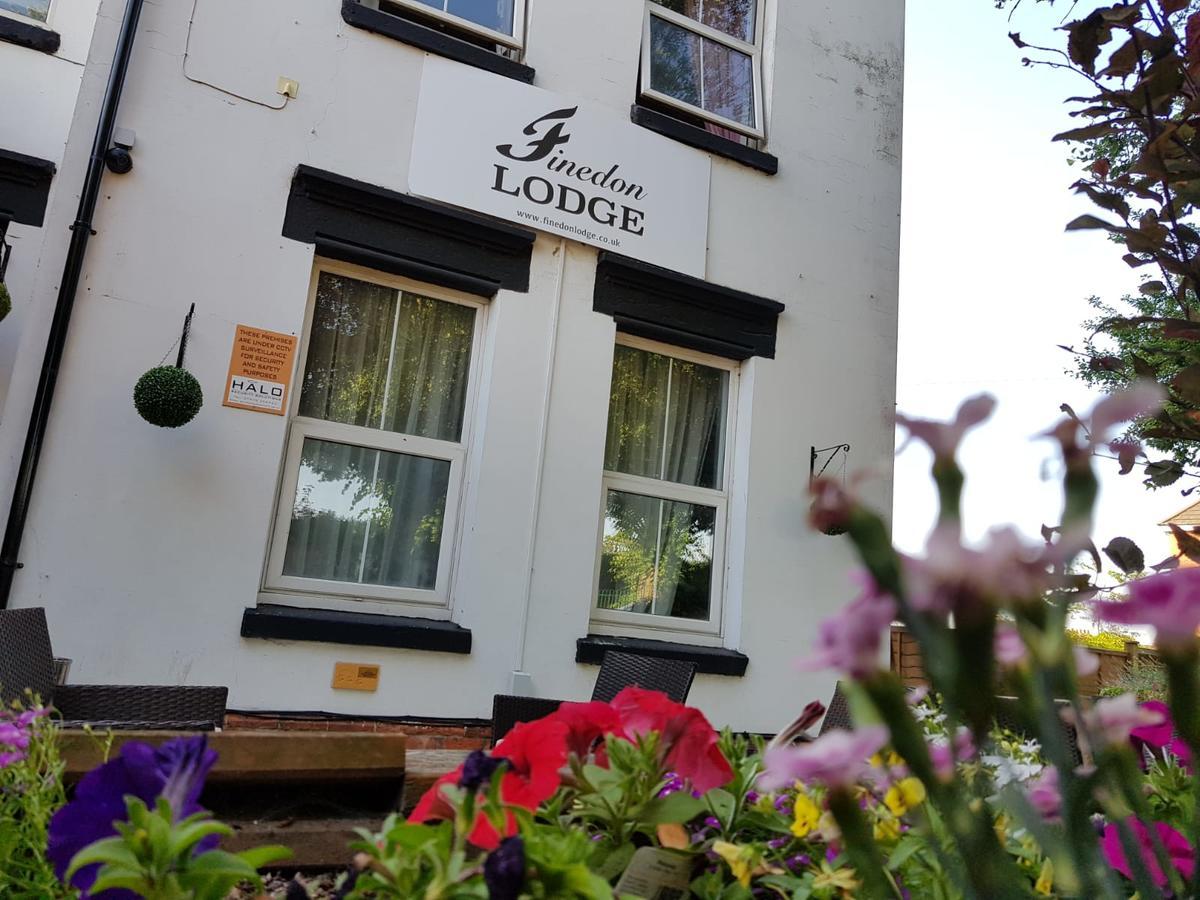 Finedon Lodge Wellingborough Exterior foto