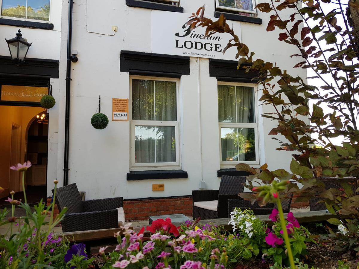 Finedon Lodge Wellingborough Exterior foto